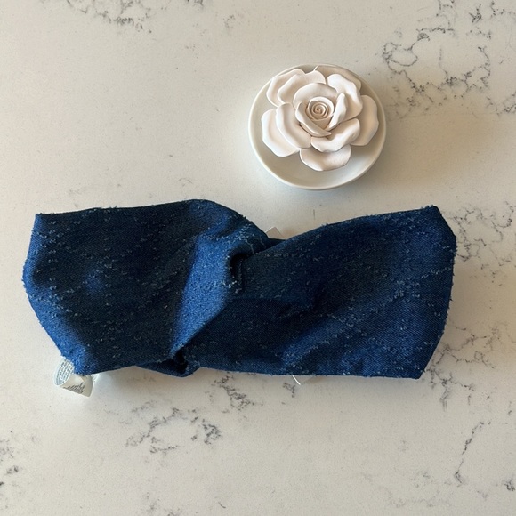 Lucky Brand ladies’ denim headband - Picture 4 of 12
